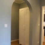 Krohn Apartment *